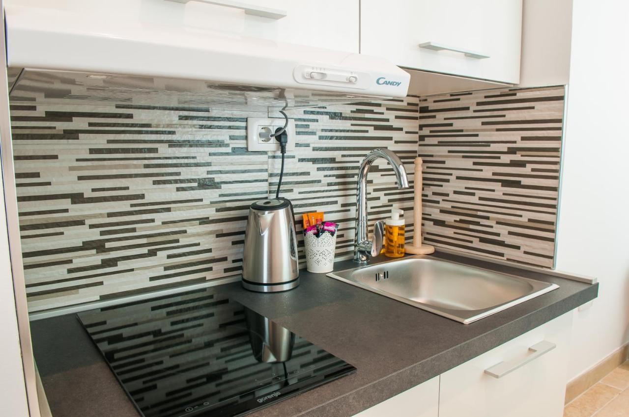 Bazzar Apartments Trogir Exterior photo